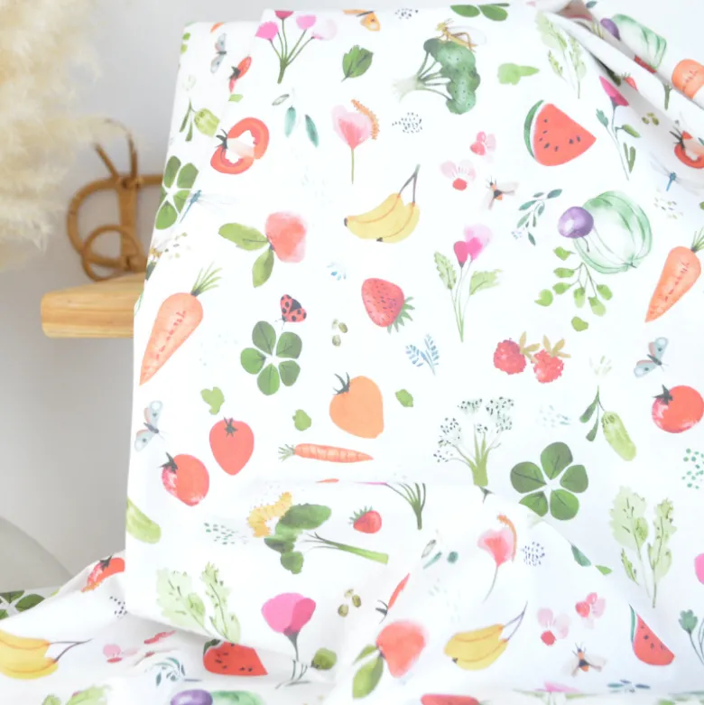 Tissu cretonne coton Vitamines motif fruits et légumes - OEKO TEX
