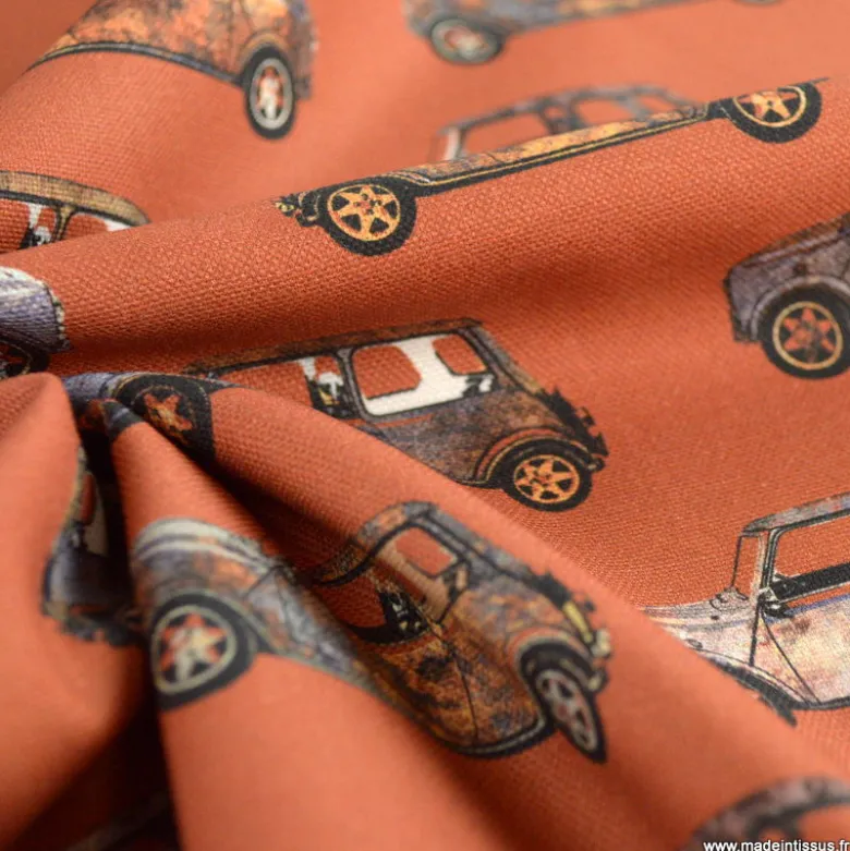 Tissu demi natté bachette imprimé voiture Austin Mini fond terracotta