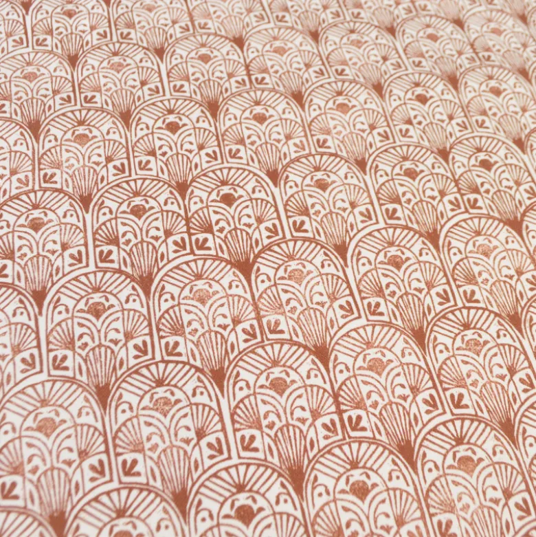 Tissu demi-natté motif art déco terracotta fond écru