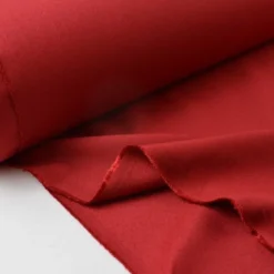 Tissu demi natté polyester rouge grande largeur