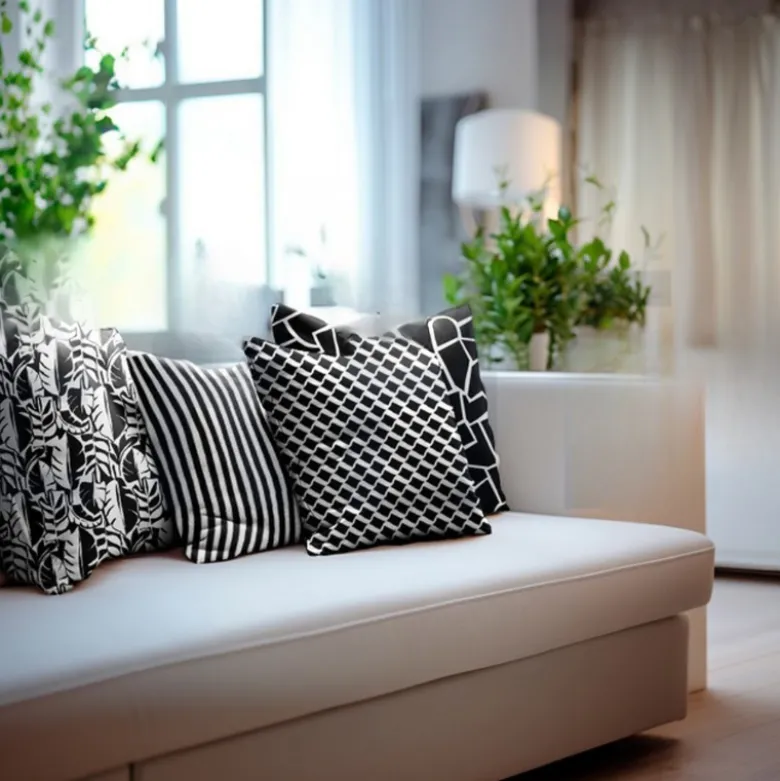 Tissu Demi-Natté Rayé – Noir & Blanc – Coton épais ameublement