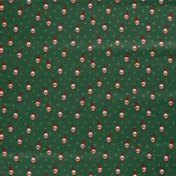 Tissu de Noël motif gnomes fond vert sapin - OEKO TEX