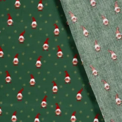 Tissu de Noël motif gnomes fond vert sapin - OEKO TEX