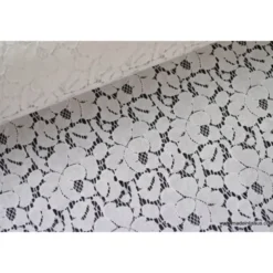 Tissu Dentelle coton polyamide cortège, mariage et cérémonie .