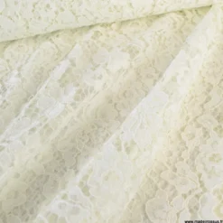 Tissu Dentelle guipure festonnée écru - Donatella