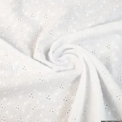 Tissu Double gaze brodée Adèle Blanc