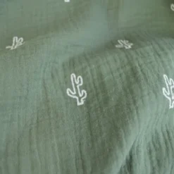 Tissu Double gaze brodée Cactus fond kaki - OEKO TEX