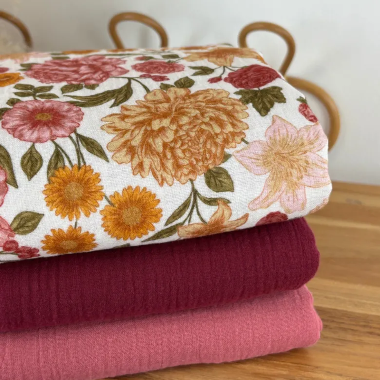 Tissu double gaze de coton Elisabeth motif fleurs tons roses et ocre