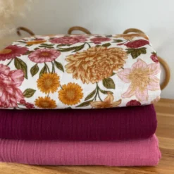Tissu double gaze de coton Elisabeth motif fleurs tons roses et ocre
