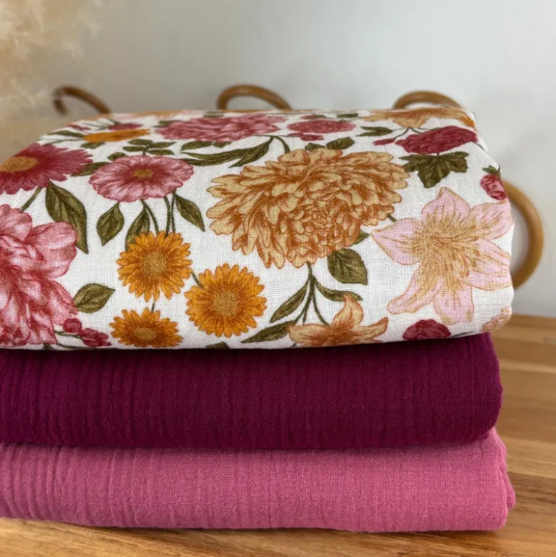 Tissu double gaze de coton Elisabeth motif fleurs tons roses et ocre