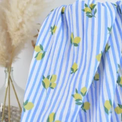 Tissu double gaze de coton Limoncello motif citrons et rayures bleues