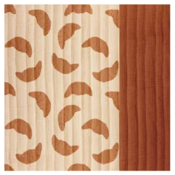 Tissu double gaze de coton matelassé croissants nude envers toffee