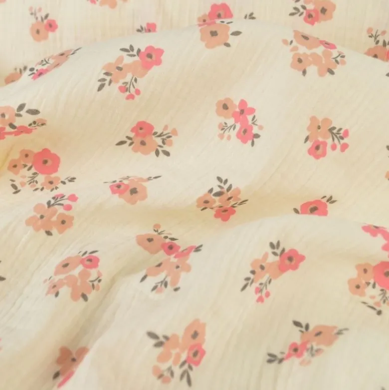 Tissu double gaze de coton Molisa fleurs rose fond écru