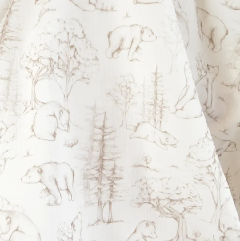 Tissu Double Gaze de Coton – Motif Ours et Forêt de Sapins