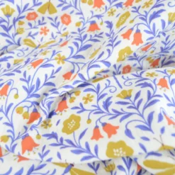 Tissu double gaze de coton Scarabée motif feuillage, papillons et scarabée