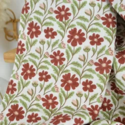 Tissu double gaze Edmond motif fleurs fond blanc cassé - OEKO TEX