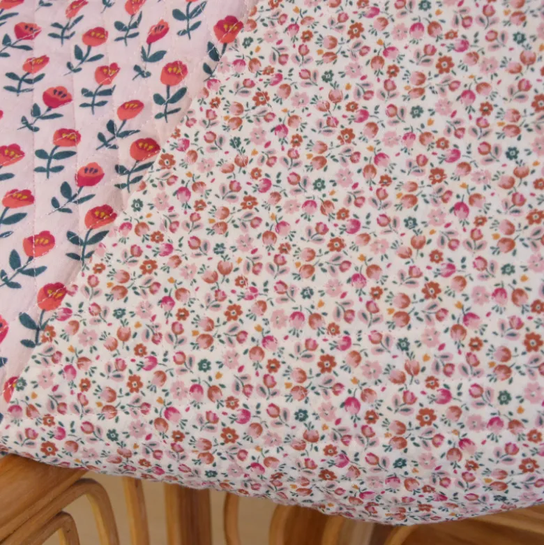 Tissu double gaze matelassé Artiom envers Caseilles fleurs roses - OEKO TEX