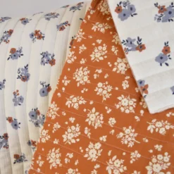 Tissu double gaze matelassé fleuri Molisa envers Osma caramel - OEKO TEX