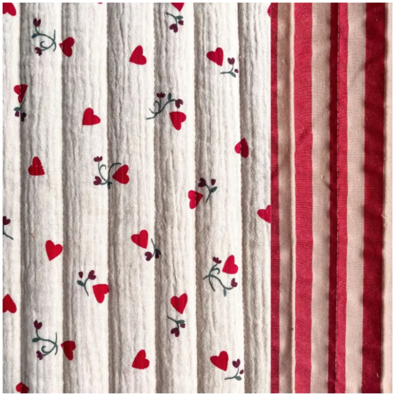Tissu double gaze matelassé vertical Ilove et Tom cerise - OEKO TEX