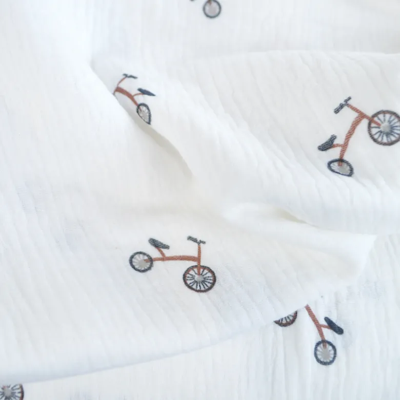 Tissu double gaze motif vélos fond blanc cassé - OEKO TEX