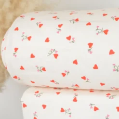 Tissu Eponge de coton monoface Ilove motif coeurs fond écru