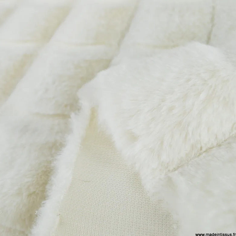 Tissu fausse fourrure carreau Pelissa - Blanc cassé