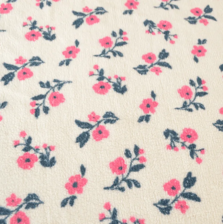 Tissu Fausse Fourrure Sherpa Alina motif fleurs roses fond ecru - OEKO TEX