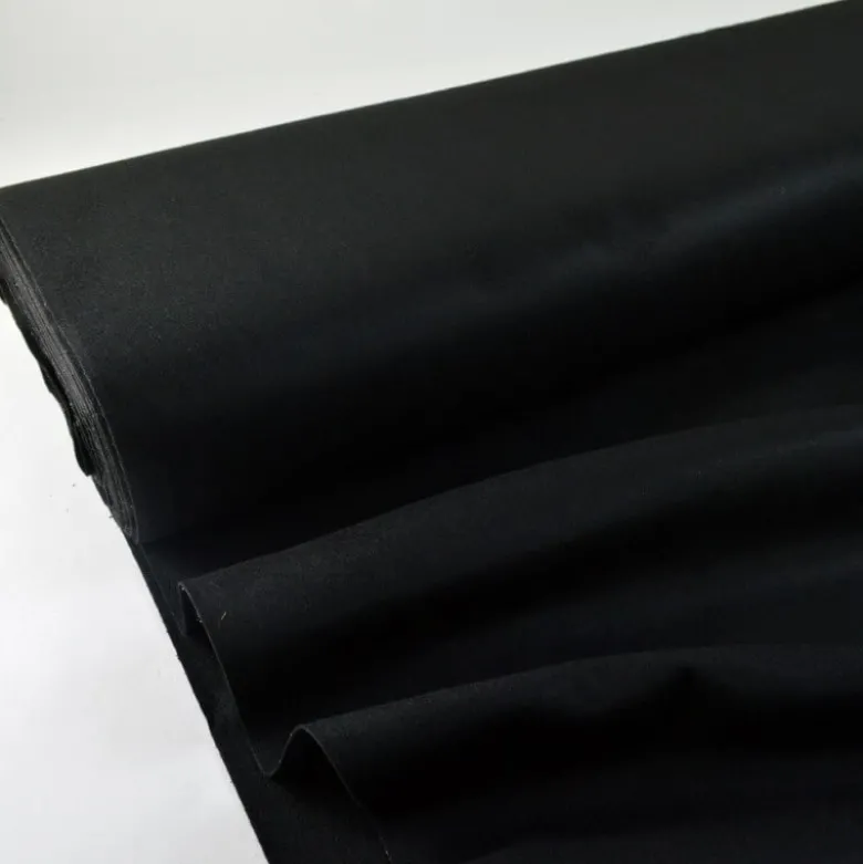 Tissu feutrine Noir pour le loisir créatif