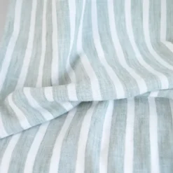 Tissu fluide polyester aspect Lin à rayures vert olive et blanc