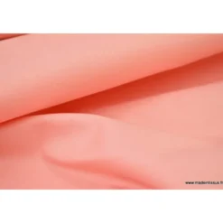 Tissu gabardine enduite étanche rose poudré