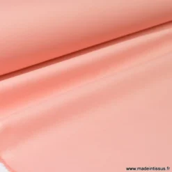 Tissu gabardine enduite étanche rose poudré