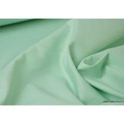Tissu Gabardine enduite étanche menthe.