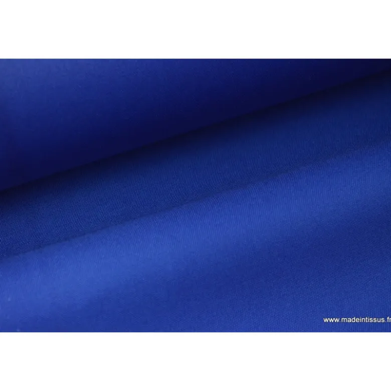 Tissu Gabardine enduite étanche bleu royal.