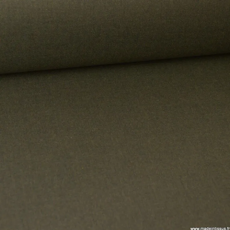 Tissu gabardine polyester viscose enduite étanche bronze