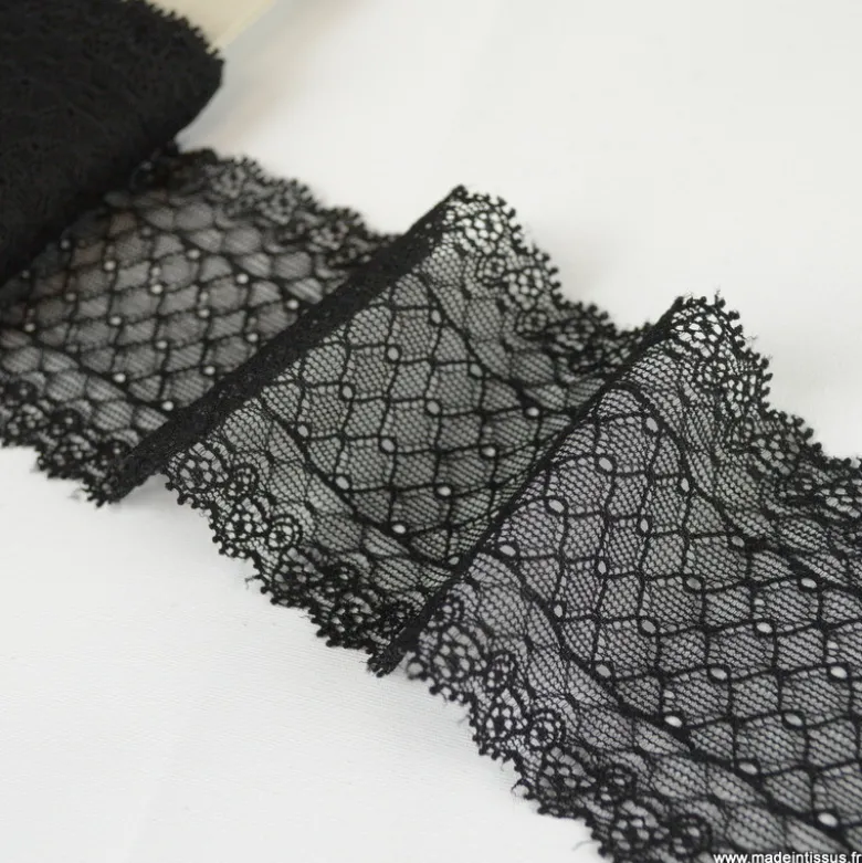 Tissu Galon dentelle elastique noir 7.7cm