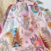 Tissu Indien Block Print Neeravik fond rose pâle - kalamkari