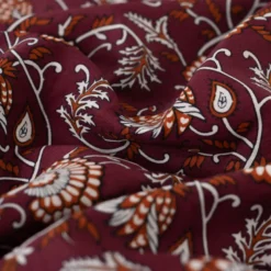 Tissu indien en voile de coton Ishvarin – Motif floral fond Cognac