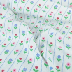 Tissu jersey côtelé petites fleurs et rayures fond blanc