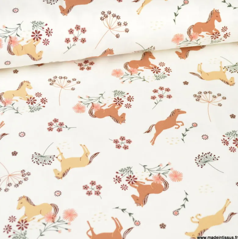 Tissu jersey motifs chevaux et fleurs fond blanc cassé - OEKO TEX