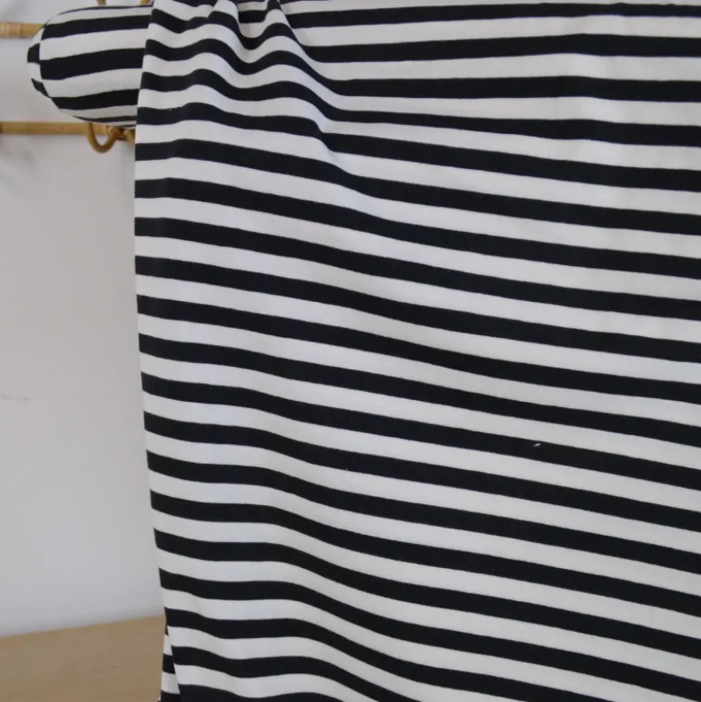 Tissu jersey à rayures larges type marinière Noir et blanc - OEKO TEX