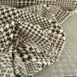 Tissu Lainage manteau pied de poule