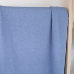 Tissu maille tricot coloris Bleu Denim
