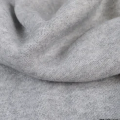Tissu maille tricot coloris gris