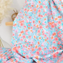 Tissu maillot de bain imprimé Darwin Flora à motif fleuri