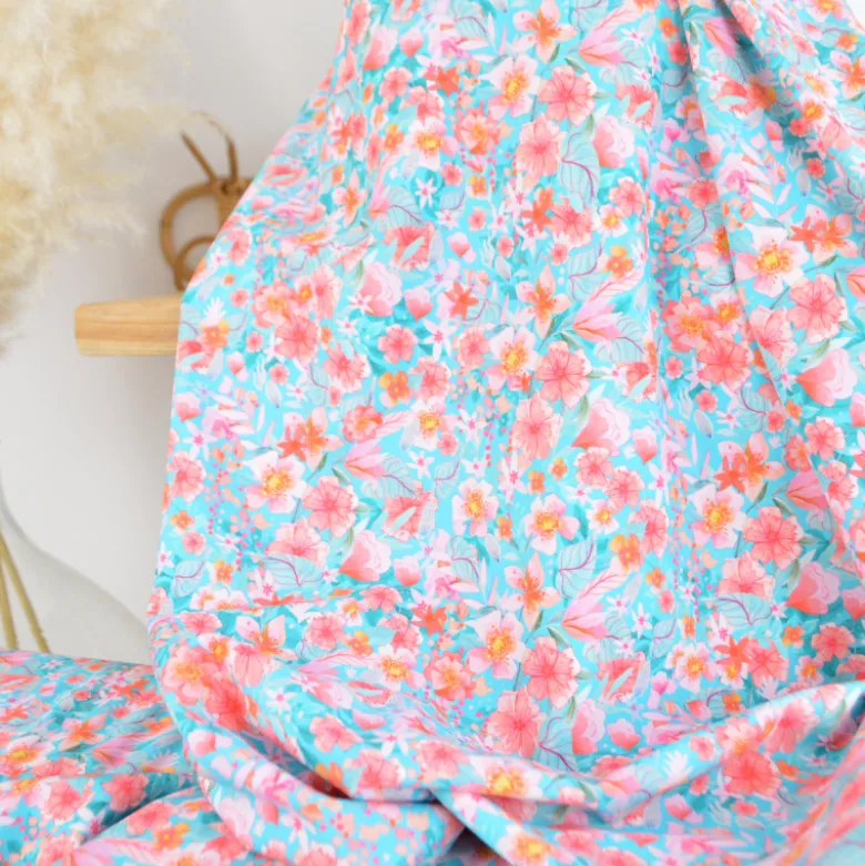 Tissu maillot de bain imprimé Darwin Flora à motif fleuri