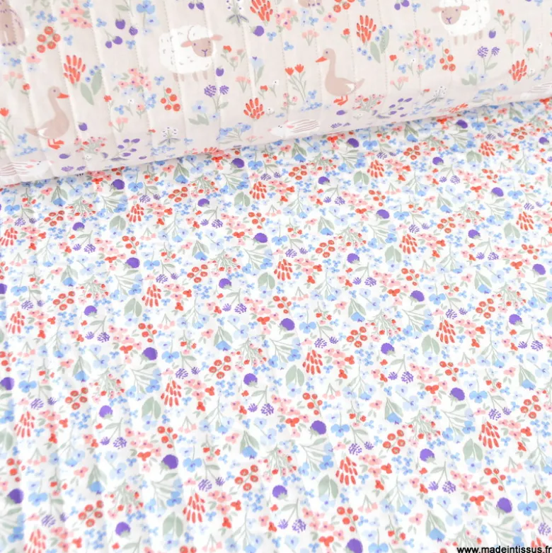 Tissu Matelassé coton motif animaux et fleurs - Berries et Céline