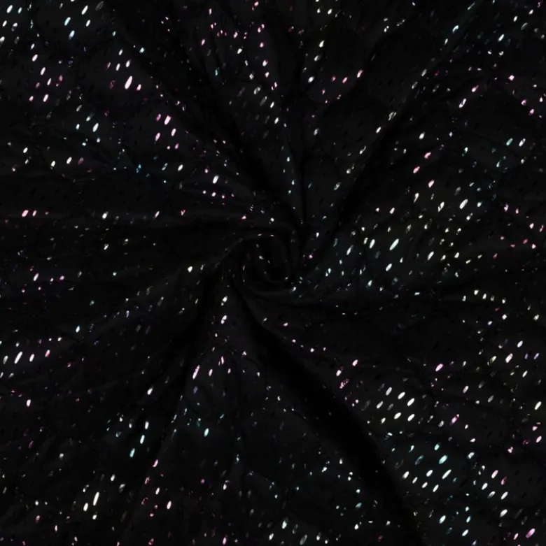 Tissu matelassé losange irisé fond noir