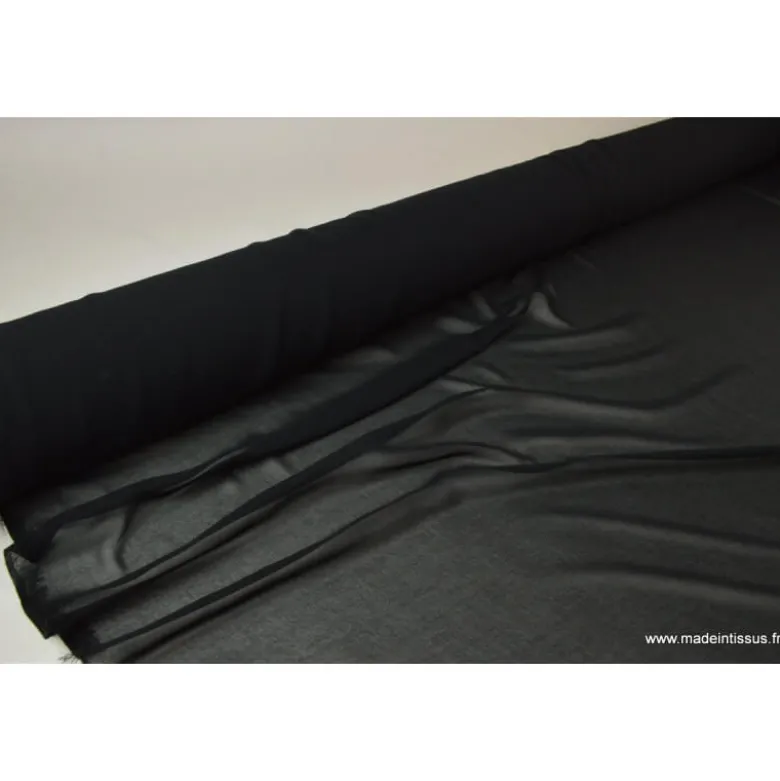 Tissu Mousseline coloris noir .