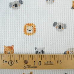 Tissu nid d'abeille motif animaux fond blanc - Poppy