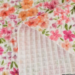 Tissu nid d'abeille Romane motif fleurs Fuchsia